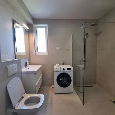 Miri Iii * Privlaka (Zadar)