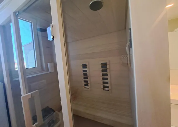 Miri Iii * Privlaka (Zadar)