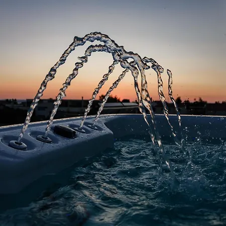 Üdülőközpont Miri Iii