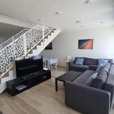 리조트 Miri Iii *