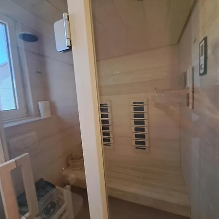 Üdülőközpont Miri Iii