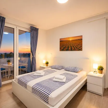 Miri Iii 5* Privlaka (Zadar)