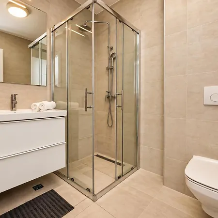 Miri Iii 5* Privlaka (Zadar)